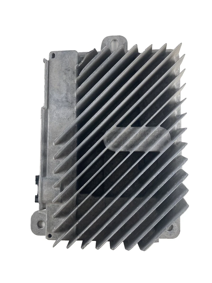 15 16 17 Escalade Tahoe Yukon Bose Radio Amplifier 84004211 OEM Satellite Radio - Image 1 of 4