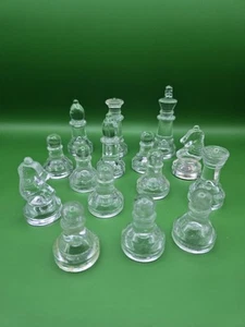 15 X Clear Glass Chess Replacement Pieces - Picture 1 of 5