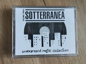 UNDERGROUND VOLUME 3 THREE BOX 2 MC CASSETTA Dance - Picture 1 of 2