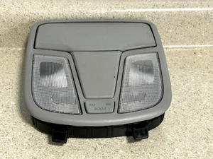 2006-2010 KIA OPTIMA OVERHEAD CONSOLE LIGHT LAMP OEM - Picture 1 of 5