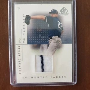 2001 SP Game Used: Roger Clemens Jersey - Picture 1 of 2