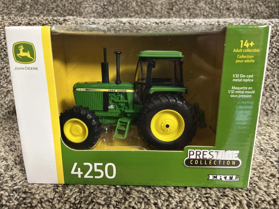 LP84520 John Deere ERTL 1/32 4250 Tractor Prestige Collection 45915