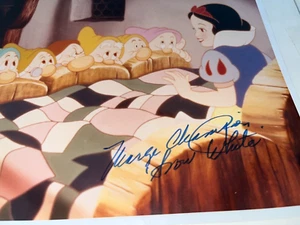 Walt Disney SNOW WHITE & the 7 Dwarfs MARGE CHAMPION Hand Signed Cel Framed COA - Picture 1 of 8