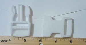 Hebilla de plástico de liberación lateral blanca de 1 pulgada de ajuste único - Imagen 1 de 2