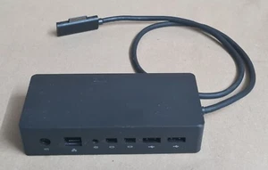 Microsoft Surface Dockingstation Model 1661/ Ohne Netzteil - Bild 1 von 3