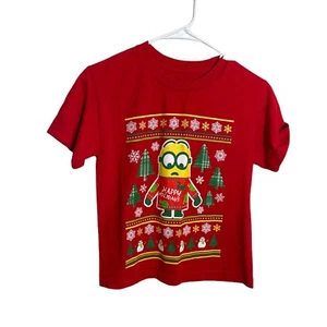 Universal Studios Despicable Me T-Shirt Youth Boy's Small Red Christmas Tee Top - Picture 1 of 8