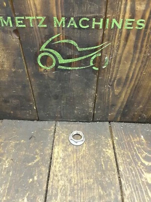 95-98 HONDA CBR600F3 CBR600 CBR 600 F3 Upper Triple Tree Fork Clamp Nut OEM - Image 1 of 3