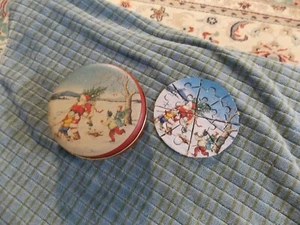 Vintage CHRISTMAS Miniature 20 Pc JIGSAW PUZZLE W/ TIN Odd Find VG ! - Picture 1 of 4