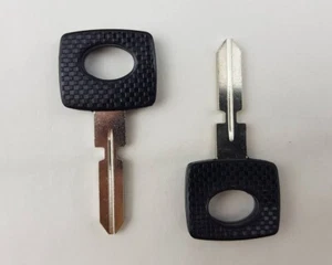 2x Uncut Blank Key for Mercedes Benz 190 S SL W 124 126 140 R107 129 HU39P S48HF - Picture 1 of 4