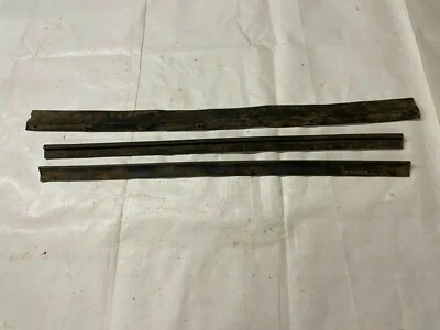 Mopar Dodge Charger 1970 capó impermeabilización moldura sello impermeabilización Foto 1 de 4