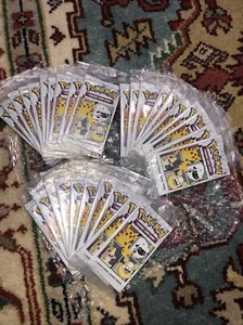 🔥30 LOT POKÉMON 25TH ANNIVERSARY GENERAL MILLS ———30 packs🔥 - Picture 1 of 4