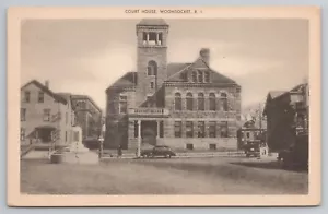 Hofhaus in Woonsocket Rhode Island um 1940 Postkarte - Bild 1 von 2