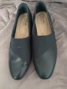 clarks womens shoes size 9W Navy - Picture 1 of 7