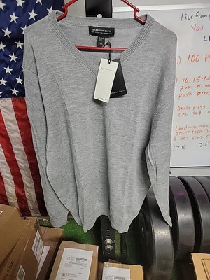 Suéter Harrison Davis Para Hombres 2XL 100% Lana Merino Extra Fina Cuello en V Gris Nuevo con Etiquetas Foto 1 de 2