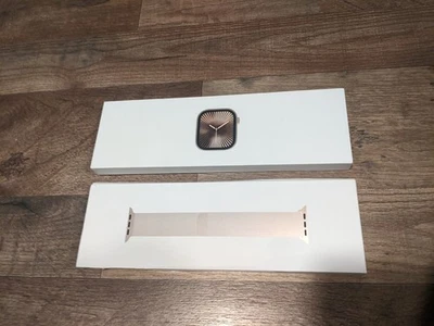 Apple Watch Series 10 GPS+Cellular 42mm Gold Titanium & Milanese Loop Wrty7/8/26 - Image 1 of 4