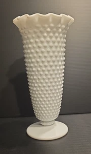 LE Smith Heritage White Milk Glass 8.75" Hobnail Vase With Ruffled Edge - Picture 1 of 8