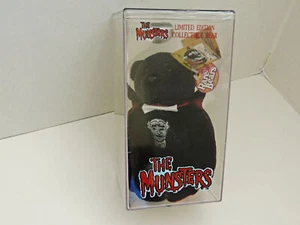 THE MUNSTERS BEAR GRANDPA MUNSTER #1109 WITH MUNSTERS BEAR KEEPER CONTAINER NEW - Picture 1 of 4
