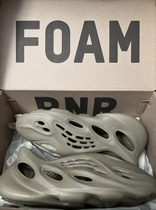 adidas Yeezy Foam RNNR Runner Shoes Size 13 Mens Stone Taupe ID4752 - Picture 1 of 5