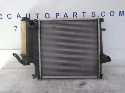 1996 1999 BMW Z3 CONVERTIBLE 1.9 RADIATOR OEM 96-99 Foto 1 de 4