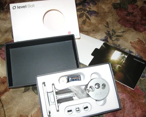 Level Bolt Keyless Entry Smart Lock - C-D11U The Invisible Smart Lock - Bild 1 von 7