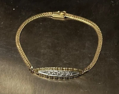 VINTAGE 14K YELLOW & WHITE GOLD BRACELET WITH DIAMONDS 5.82 G, 7.5 IN. NOT SCRAP - Image 1 of 4