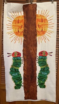 Panel de edredón The Very Hungry Caterpillar telas Andover 2009 Sun Foto 1 de 4