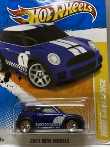 Hot Wheels Mini Challenge (Blue) 2011 New Models w Redline - Picture 1 of 18