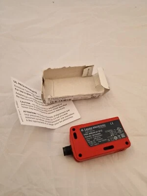 LEUZE 50104393 PRK 46B/44.01-S12 POLARIZED RETRO-REFLECTIVE PHOTOELECTRIC SENSOR - Image 1 of 4