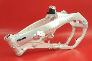 2004 - 2007 Honda CR125 CR125R CR 125 Main Frame Chassis Cradle Complete - Picture 1 of 14