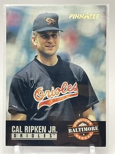 Cal Ripken Jr. 1993 Score Pinnacle Hometown Heroes #305 - Picture 1 of 3