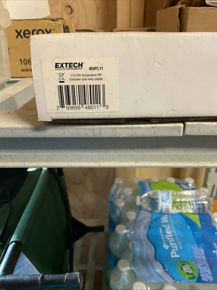 Ex tech 48VFL11 1/16 DIN Temperature PID Controller (one Relay Output - Image 1 of 1