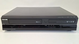 Toshiba RDXV60 DVD / HDD / VHS Video Player / Recorder - Bild 1 von 9