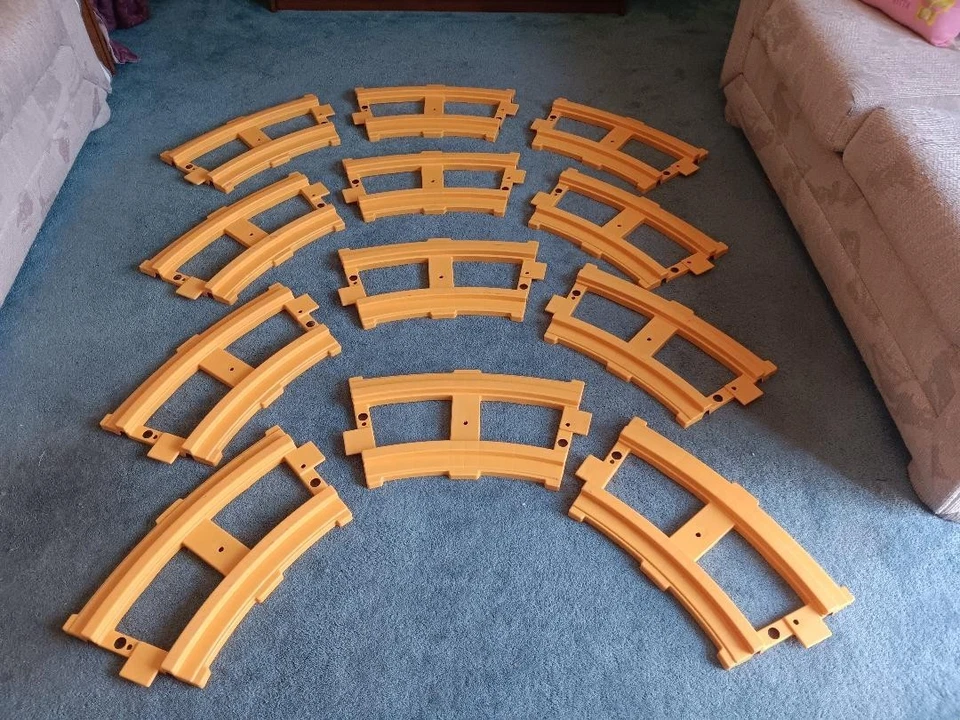 Peg Perego Ride on Curved Track 1 Piece, Extra, Replacement, Used, Curve Yellow  - Image 1 of 1