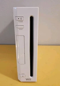 Nintendo Wii RVL-001 (USA)  Console Only  Powers On Sensor Bar Port Issue - Picture 1 of 6