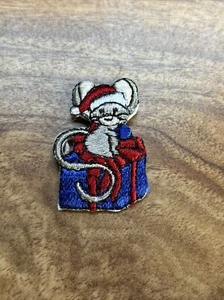 Christmas Mouse Present Cute PATCH Iron On Vtg 80s 90s Applique 2” - Picture 1 of 3