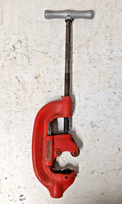 Ridgid No. 3-S Heavy Duty Pipe Cutter,  1" to 3" Capacity - Image 1 of 4