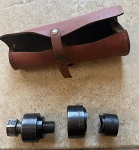 Juego de herramientas perforadoras vintage GREENLEE Conduit Knockout 1-1/4, 1", 3/4"'' con estuche - Imagen 1 de 6