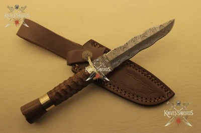 Cuchillo de acero Handmad Damasco cuchillos de caza personalizados daga de caza funda desolladora Foto 1 de 4