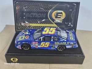 Bobby Hamilton #55 Square D - RCCA Elite 2001 Looney Tunes 1/24- 1 of 600 - Picture 1 of 22