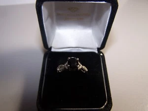 HELZBERG DIAMANT 2 KARAT LABORGEFERTIGTER SCHWARZER ONYX SOLITÄR MIT DIAMANT AKZENT RING - Bild 1 von 8
