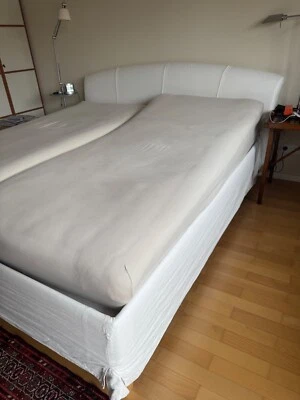 Boxspringbett 180x200 mit Bettkasten und Matratzen - Bild 1 von 2