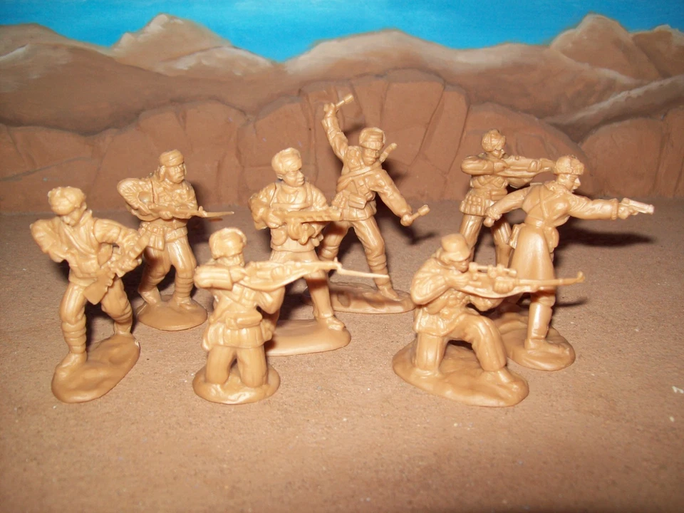 BMC [Soldados de Juguete Clásicos] Juego Completo de los ocho Chinos de la Guerra de Corea, 54 mm Foto 1 de 1