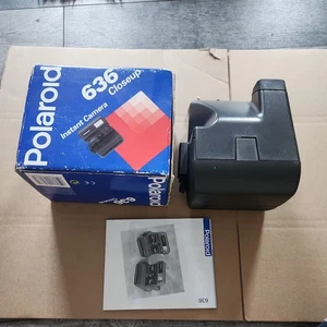 Cámara instantánea vintage Polaroid 636 de primer plano (600) en caja - Imagen 1 de 4