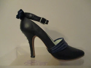 Just the Right Shoe, Tuxedo Shoe, Blue, c. 1999 Collection, JTRS - Picture 1 of 5