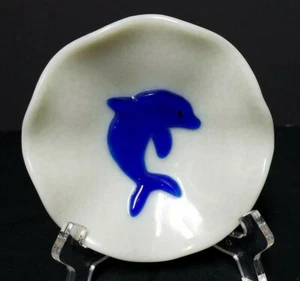 Dolphin Dish 4 1/2" Fused Glass Plate Jewelry Candy Bowl Julie Johnson Hawaii - Picture 1 of 7