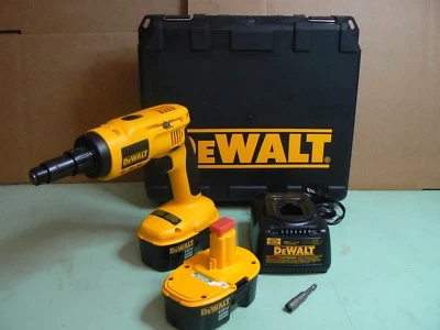 DEWALT 18V XRP  CORDLESS LIGHT GAUGE STEEL SCREWDRIVER MODEL DC668KA - Image 1 of 4