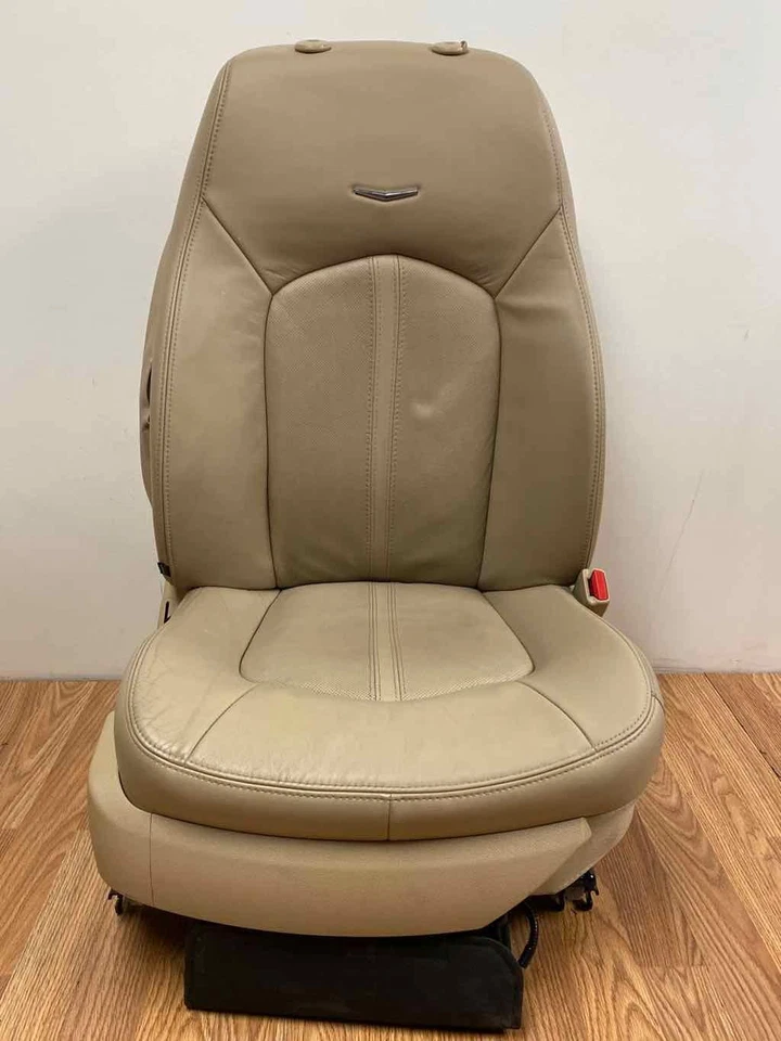 Переднее правое пассажирское сиденье желтовато-коричневое с подогревом и охлаждением подходит для CADILLAC CTS 2008 - Изображение 1 из 4