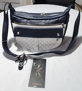 Porter int. customizedFreestyle Shoulder Bagw/Keychain and care instructions,New - Picture 1 of 21