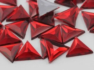 5mm Red Ruby Garnet A28 Flat Back Acrylic Triangle Gemstones - 150 Pieces - Picture 1 of 3