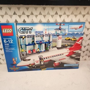 LEGO CITY: Aeropuerto (3182) ¡Nuevo, sellado de fábrica! - Imagen 1 de 8